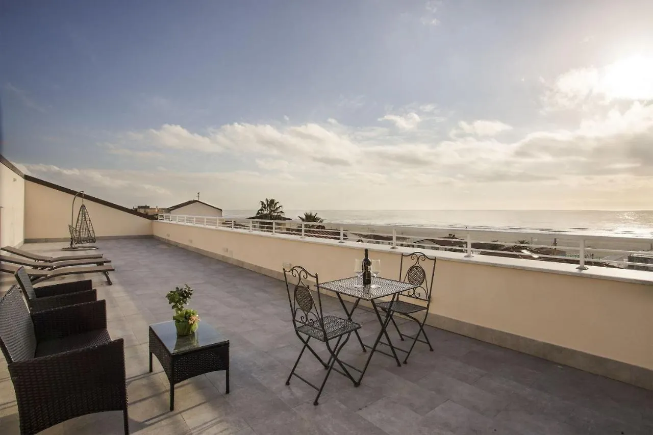 Hotel Nuovo Tirreno Lido di Camaiore