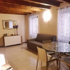 Elly's House Casa vacanze Verona