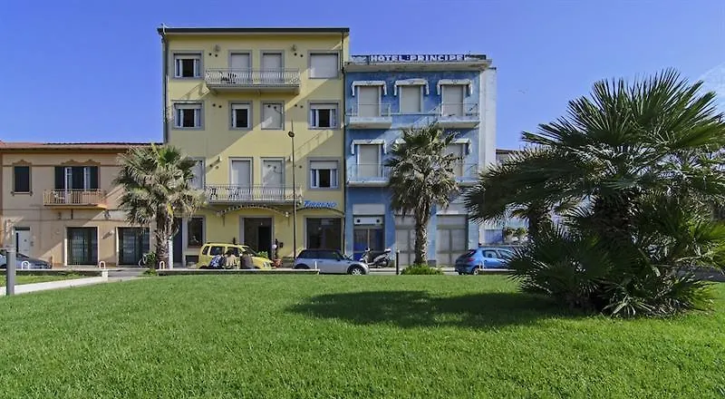 Hotel Nuovo Tirreno Lido di Camaiore