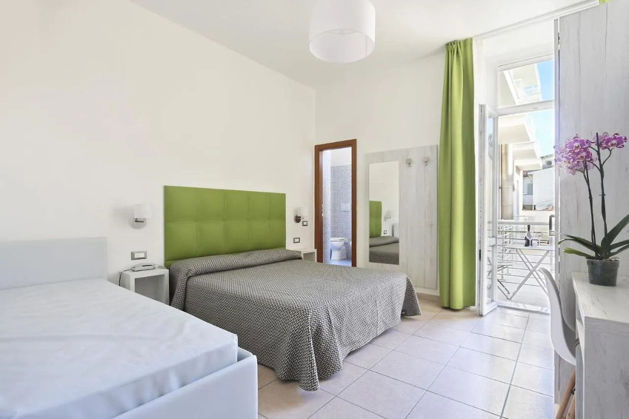 Hotel Nuovo Tirreno Lido di Camaiore